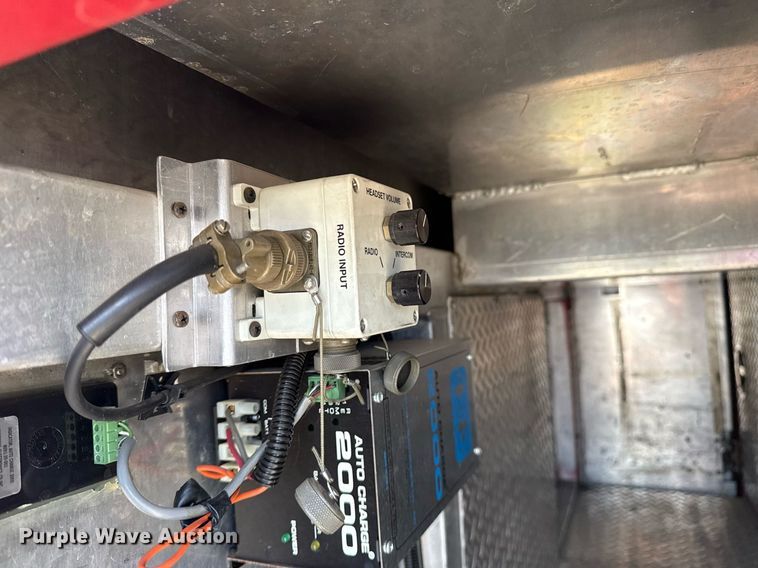 image for item EG8084 1986 Federal Motors Inc pumper fire truck