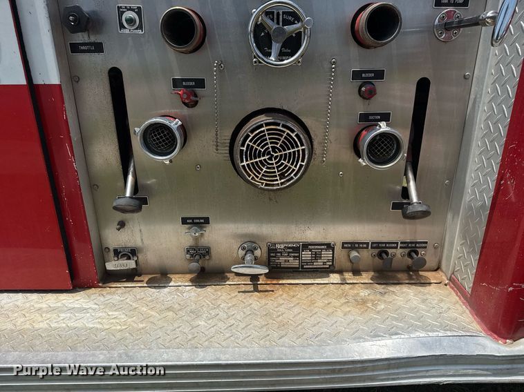 image for item EG8084 1986 Federal Motors Inc pumper fire truck