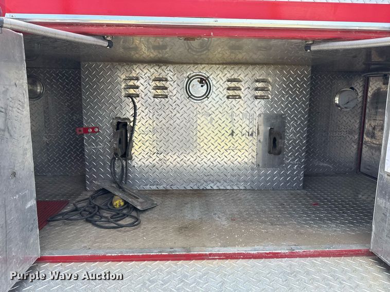 image for item EG8084 1986 Federal Motors Inc pumper fire truck