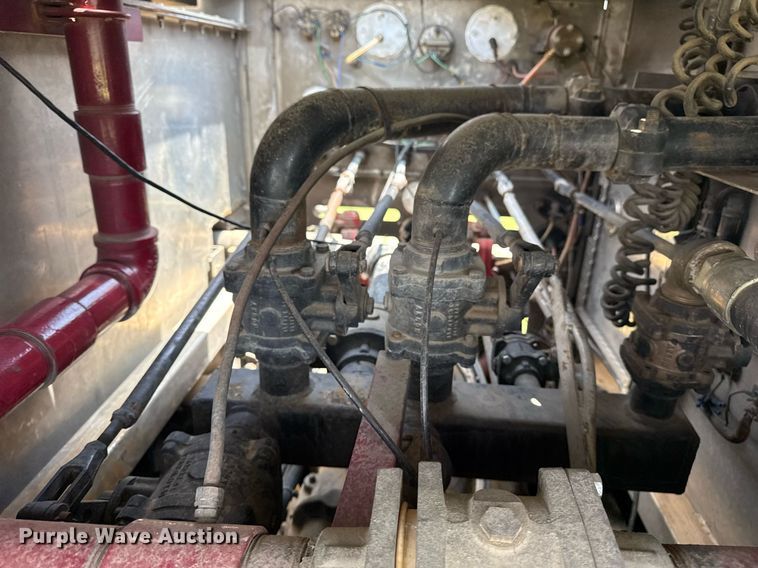 image for item EG8084 1986 Federal Motors Inc pumper fire truck