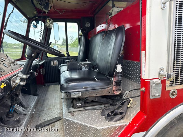 image for item EG8084 1986 Federal Motors Inc pumper fire truck