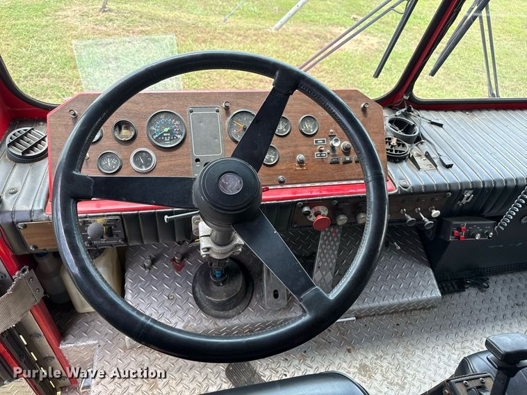 image for item EG8084 1986 Federal Motors Inc pumper fire truck