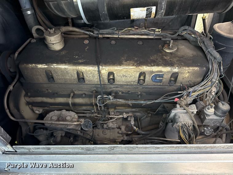 image for item EG8084 1986 Federal Motors Inc pumper fire truck