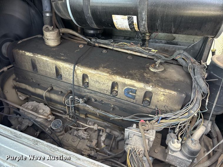 image for item EG8084 1986 Federal Motors Inc pumper fire truck