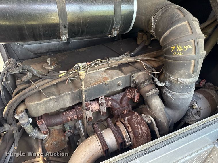 image for item EG8084 1986 Federal Motors Inc pumper fire truck