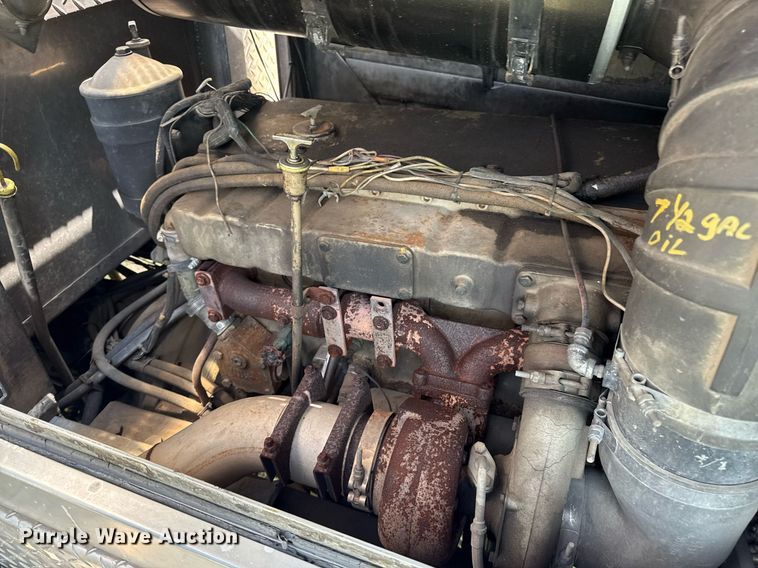 image for item EG8084 1986 Federal Motors Inc pumper fire truck