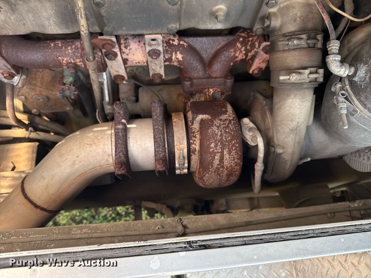 image for item EG8084 1986 Federal Motors Inc pumper fire truck