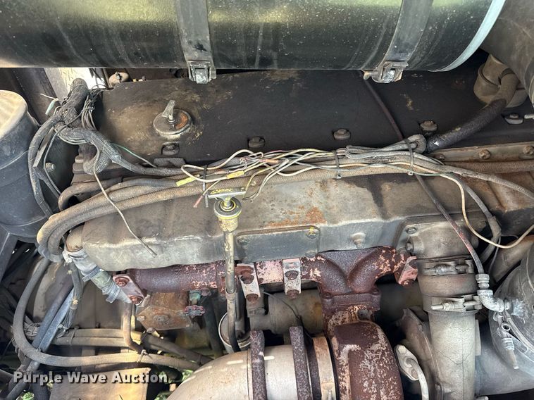 image for item EG8084 1986 Federal Motors Inc pumper fire truck