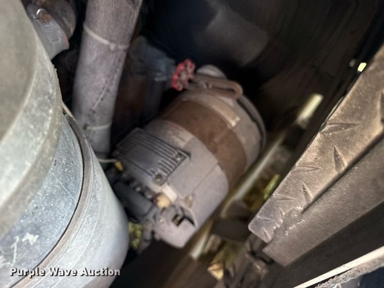 image for item EG8084 1986 Federal Motors Inc pumper fire truck