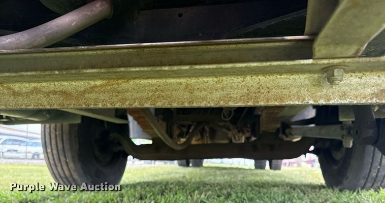 image for item EG8084 1986 Federal Motors Inc pumper fire truck