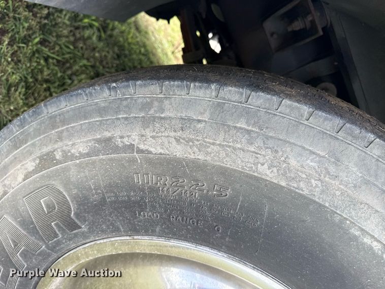 image for item EG8084 1986 Federal Motors Inc pumper fire truck