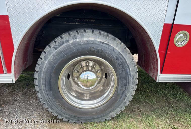 image for item EG8084 1986 Federal Motors Inc pumper fire truck