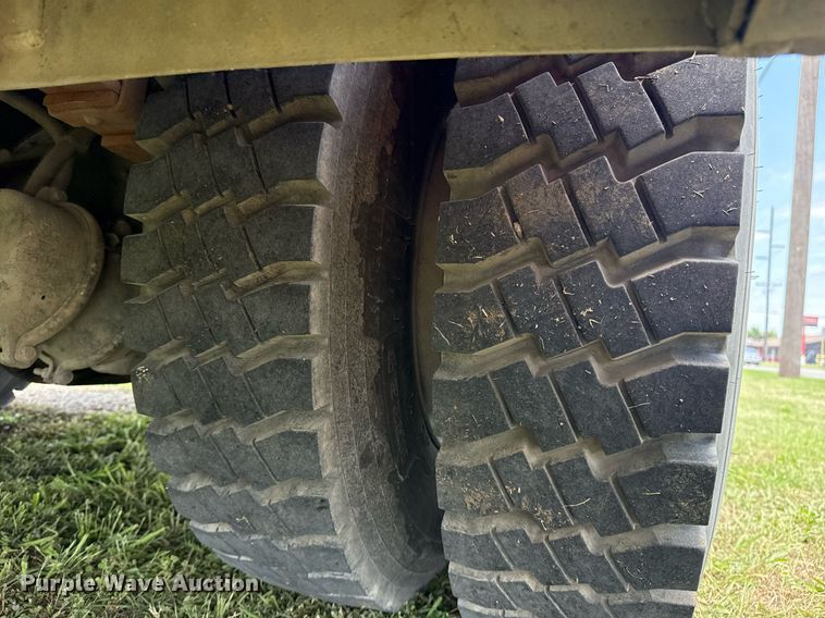 image for item EG8084 1986 Federal Motors Inc pumper fire truck