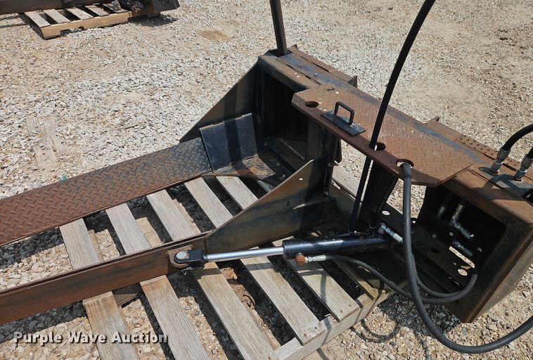 image for item EJ0079 DPM skid steer nursery jaws