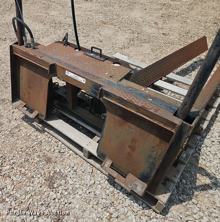 image for item EJ0079 DPM skid steer nursery jaws