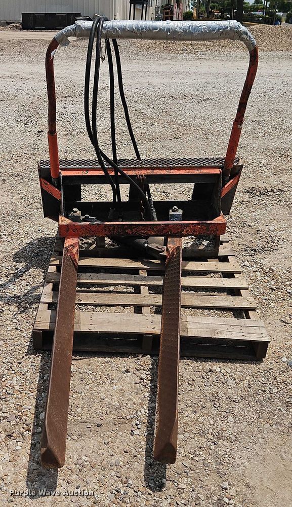 image for item EJ0082 Skid steer nursery jaws