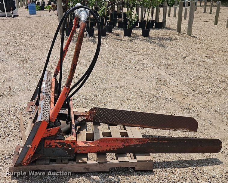 image for item EJ0082 Skid steer nursery jaws
