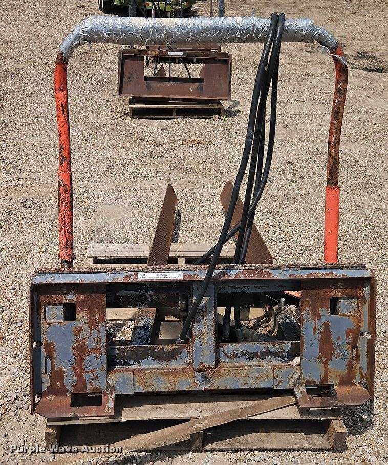 image for item EJ0082 Skid steer nursery jaws