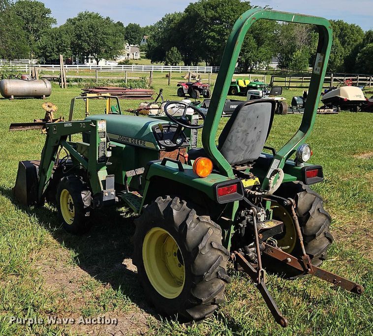 image for item EJ0145 John Deere 855 MFWD tractor