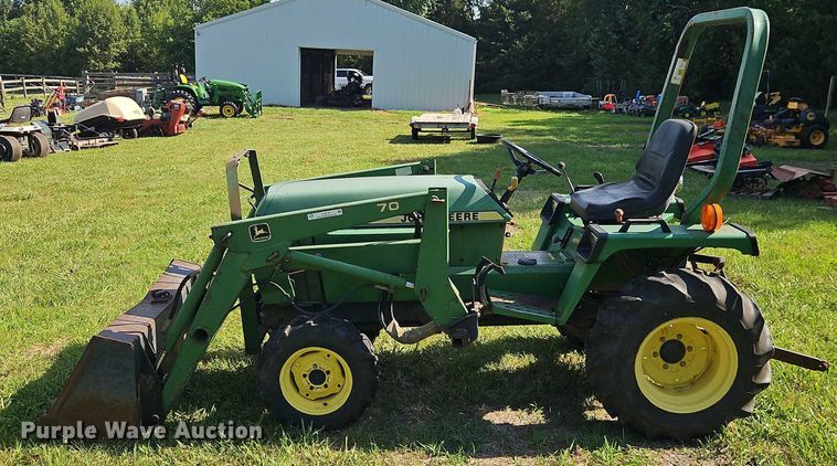 image for item EJ0145 John Deere 855 MFWD tractor