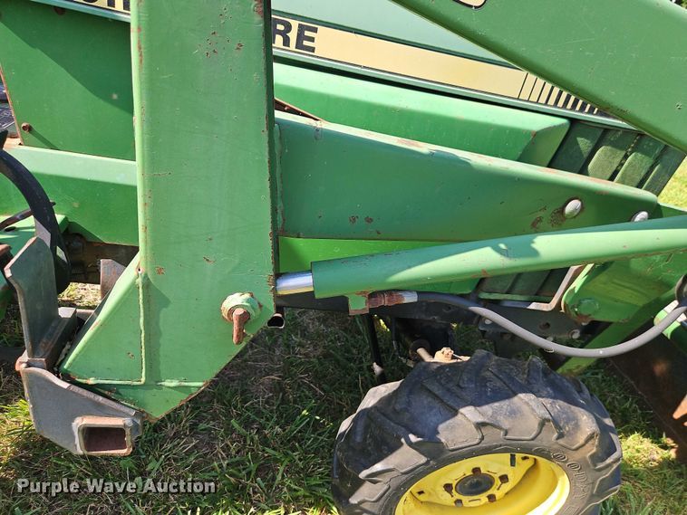 image for item EJ0145 John Deere 855 MFWD tractor