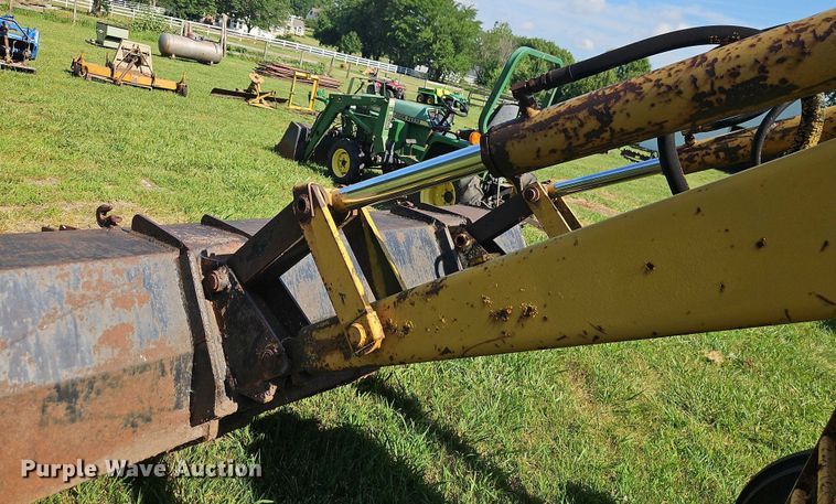 image for item EJ0146 International 2500 Series B tractor