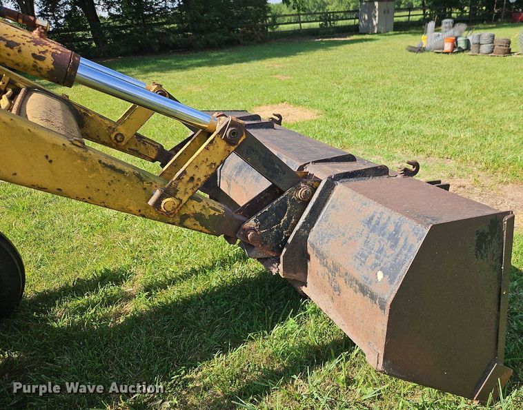 image for item EJ0146 International 2500 Series B tractor