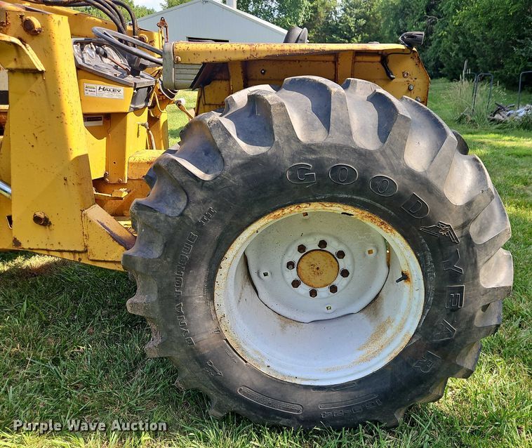 image for item EJ0146 International 2500 Series B tractor