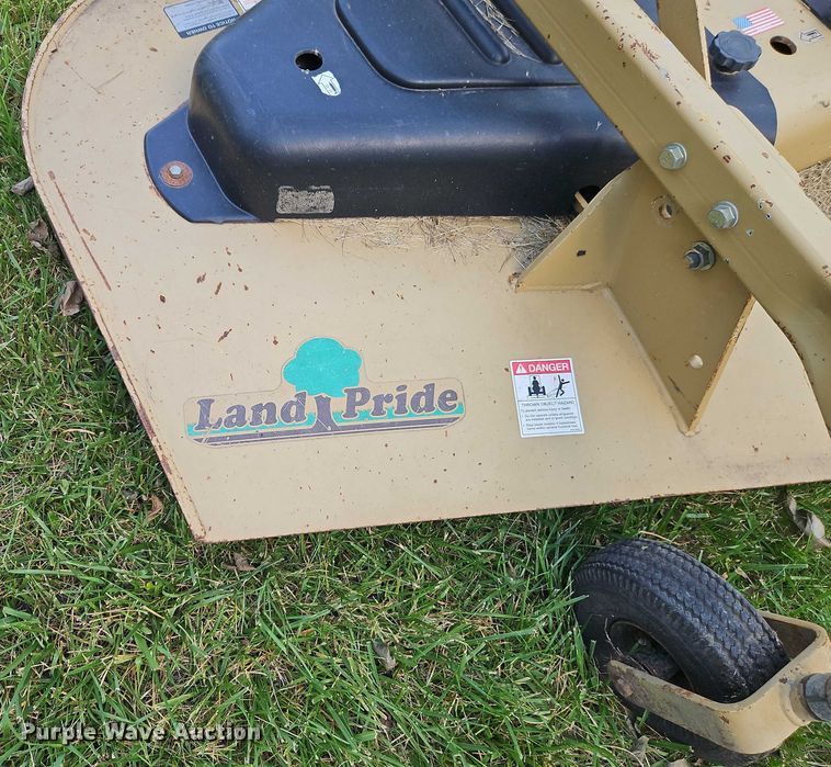image for item EJ0147 Landpride FDR2572 finish mower