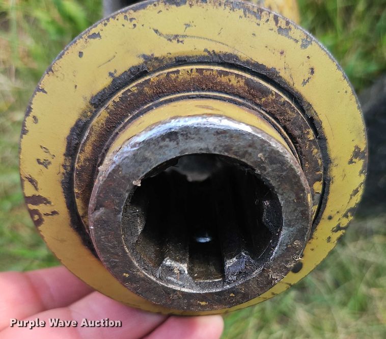 image for item EJ0147 Landpride FDR2572 finish mower