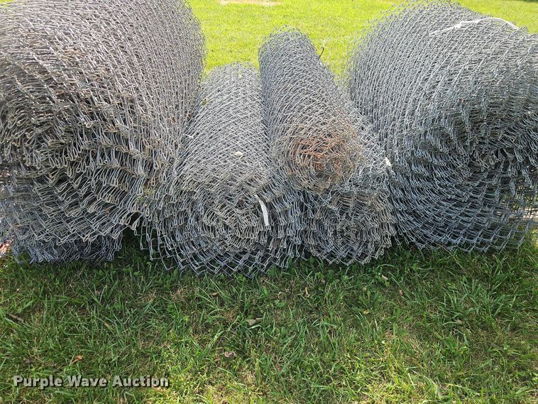 image for item EJ0148 Approximately 720' chain link fence