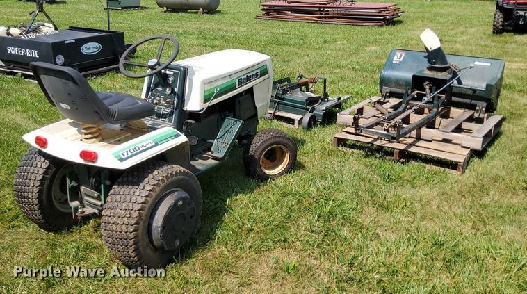 image for item EJ0151 Bolens 1700 tractor