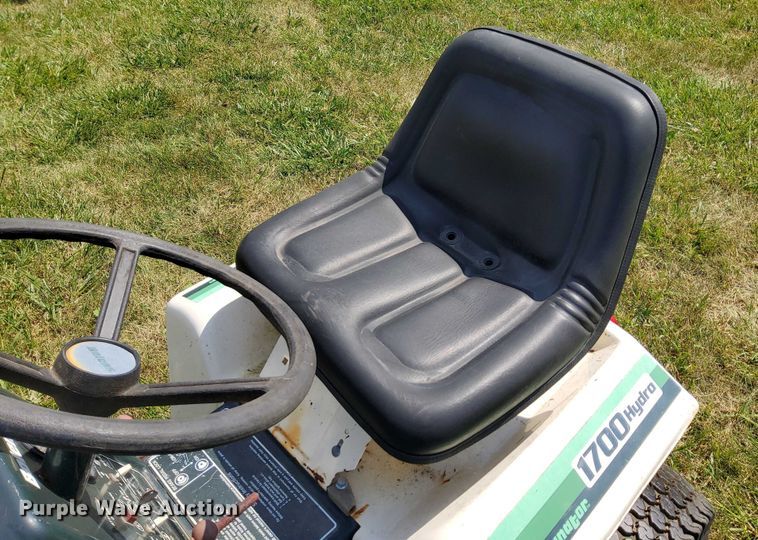 image for item EJ0151 Bolens 1700 tractor