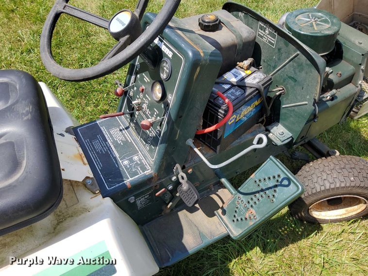 image for item EJ0151 Bolens 1700 tractor