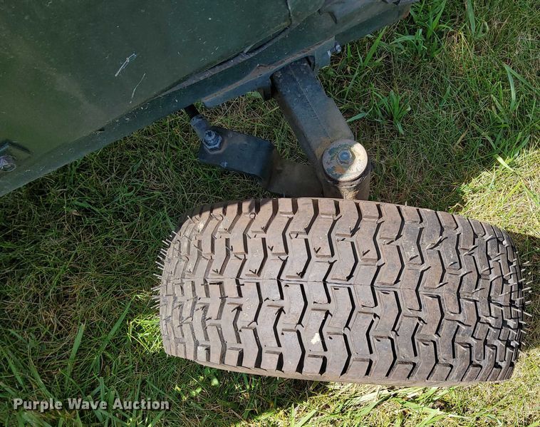 image for item EJ0151 Bolens 1700 tractor