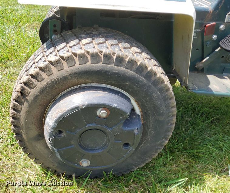 image for item EJ0151 Bolens 1700 tractor