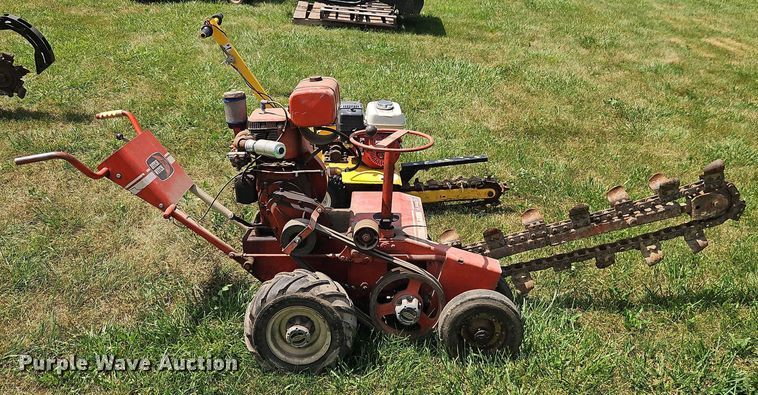 image for item EJ0153 (2) trenchers