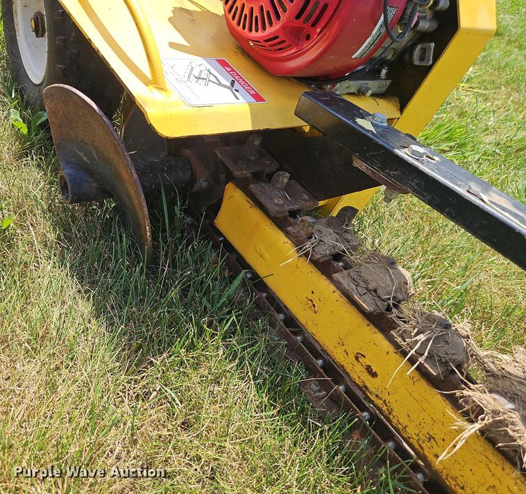 image for item EJ0153 (2) trenchers