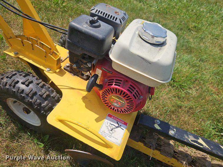 image for item EJ0153 (2) trenchers