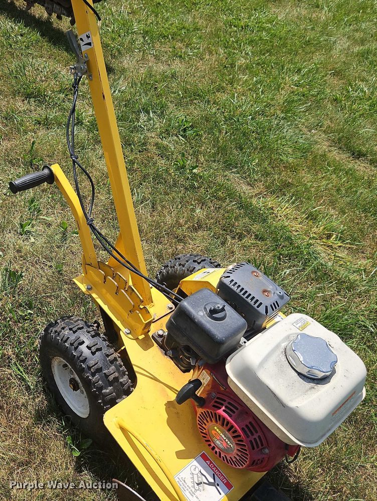 image for item EJ0153 (2) trenchers