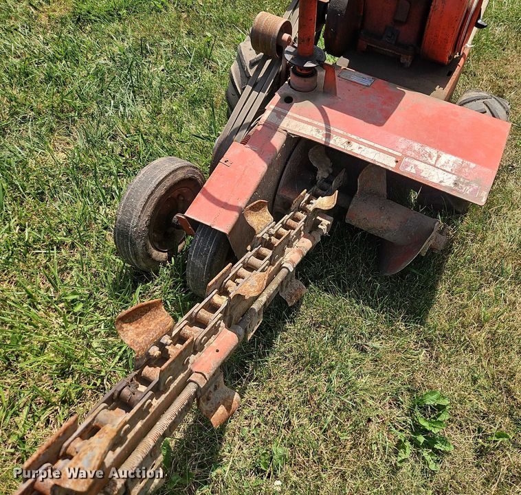 image for item EJ0153 (2) trenchers