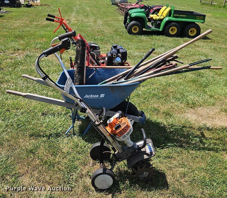 image for item EJ0154 Lawn equipment