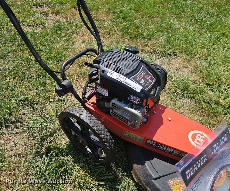 image for item EJ0154 Lawn equipment
