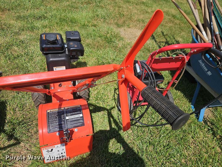 image for item EJ0154 Lawn equipment