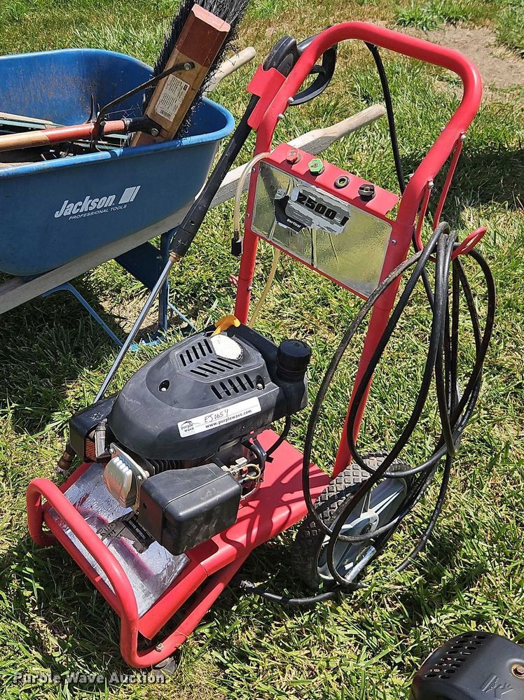 image for item EJ0154 Lawn equipment