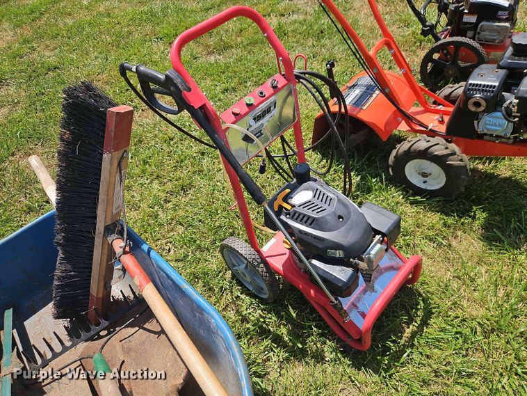 image for item EJ0154 Lawn equipment