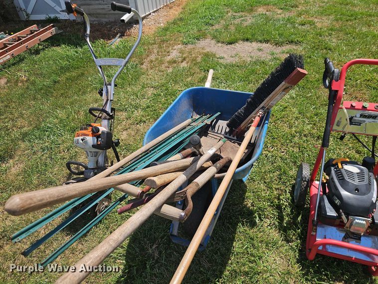 image for item EJ0154 Lawn equipment