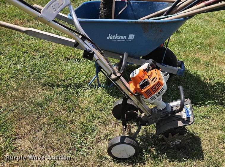 image for item EJ0154 Lawn equipment