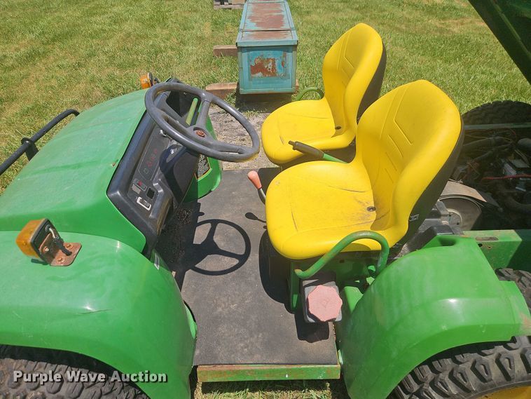 image for item EJ0157 John Deere Gator 6x4D utility vehicle