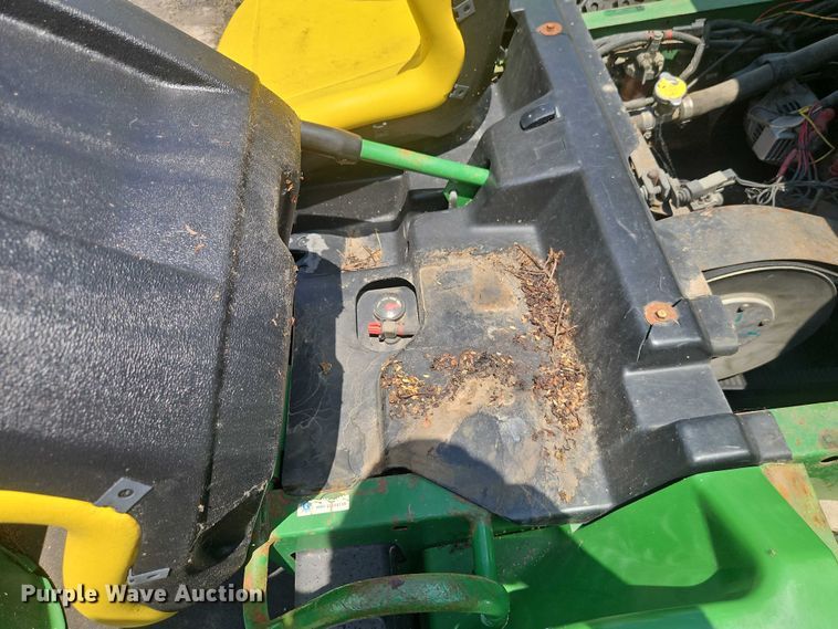 image for item EJ0157 John Deere Gator 6x4D utility vehicle